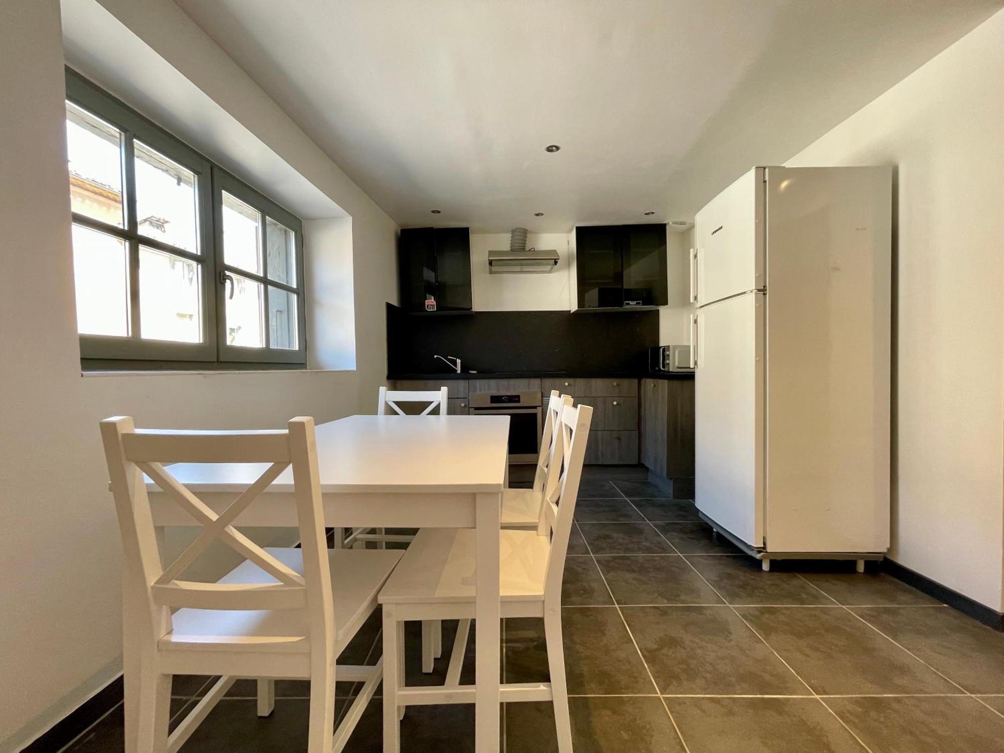 Duplex De Bezons - Parking - Entre Centre-ville Et Cite Medievale * Carcassonne