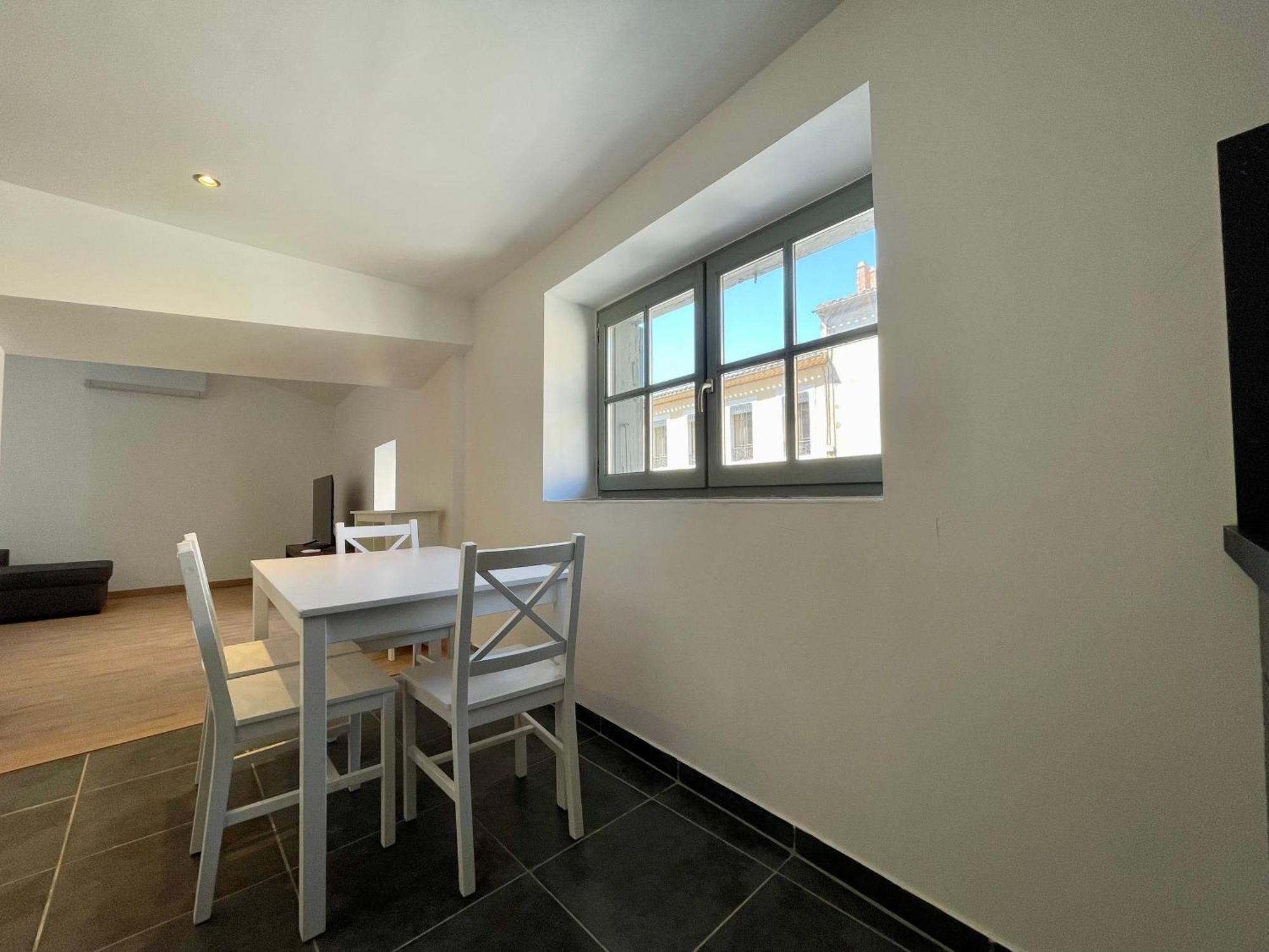 Duplex De Bezons - Parking - Entre Centre-ville Et Cite Medievale Apartment *
