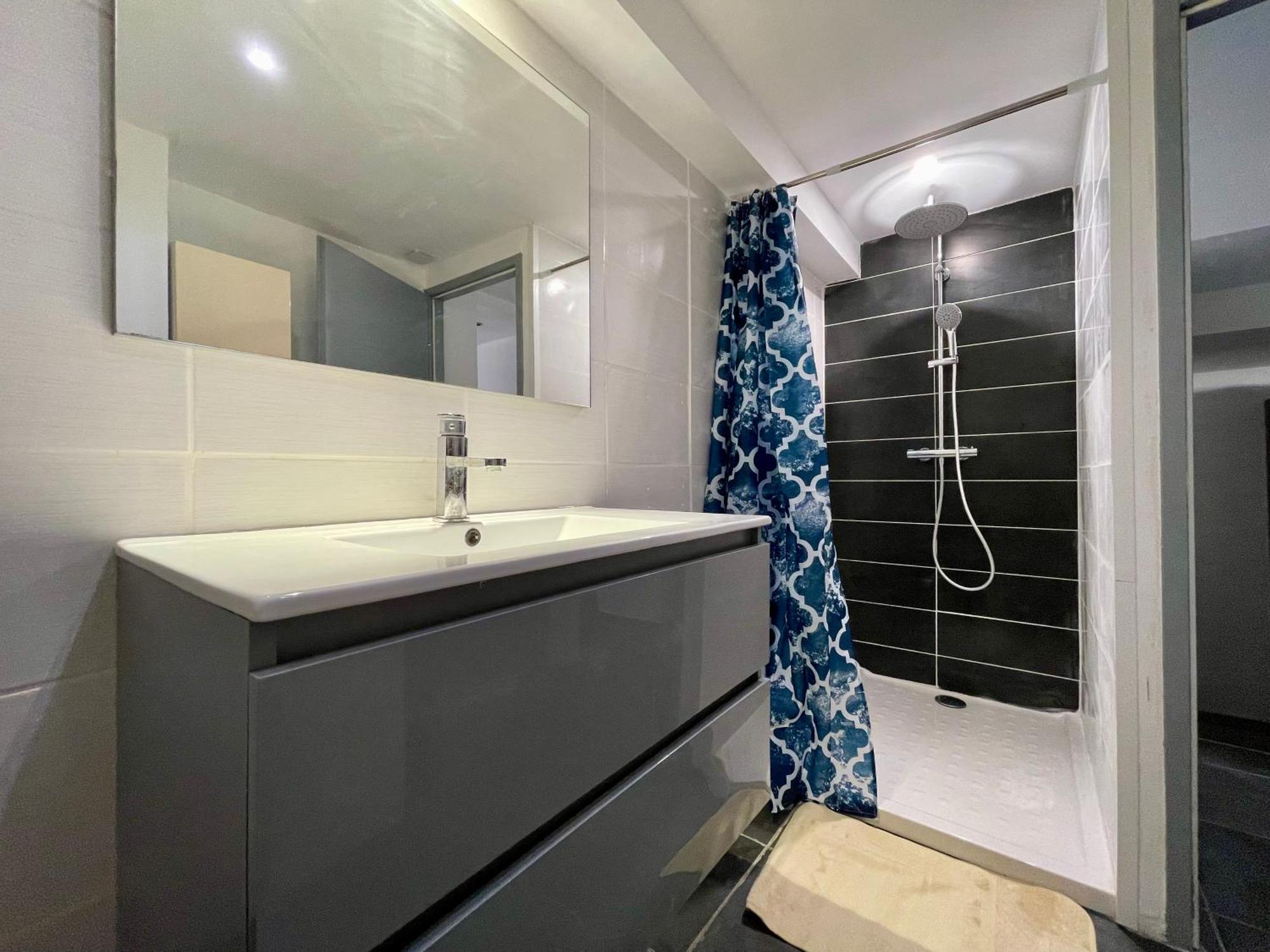 Apartment Duplex De Bezons - Parking - Entre Centre-ville Et Cite Medievale Carcassonne